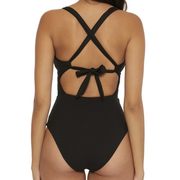 Becca Modern Edge One Piece Swimsuit Size Medium Black Modest Beach Pool Resort - Picture 2 of 14